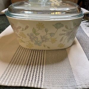 Corningware Floral Casserole Dish with Glass Lid